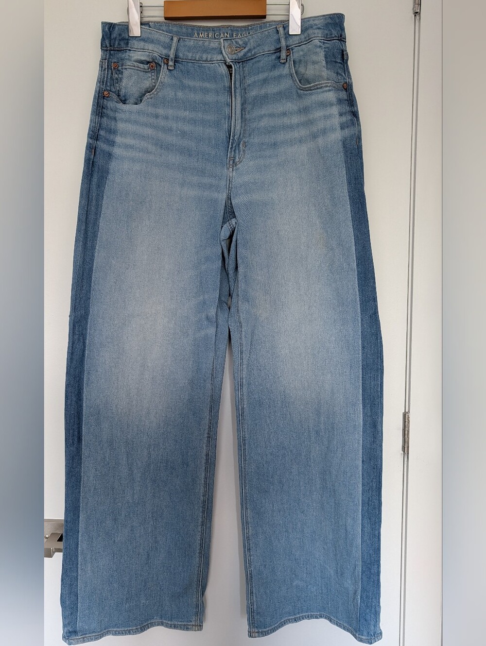 American Eagle Outfitters Two-Tone Blue Wide Leg Jeans
